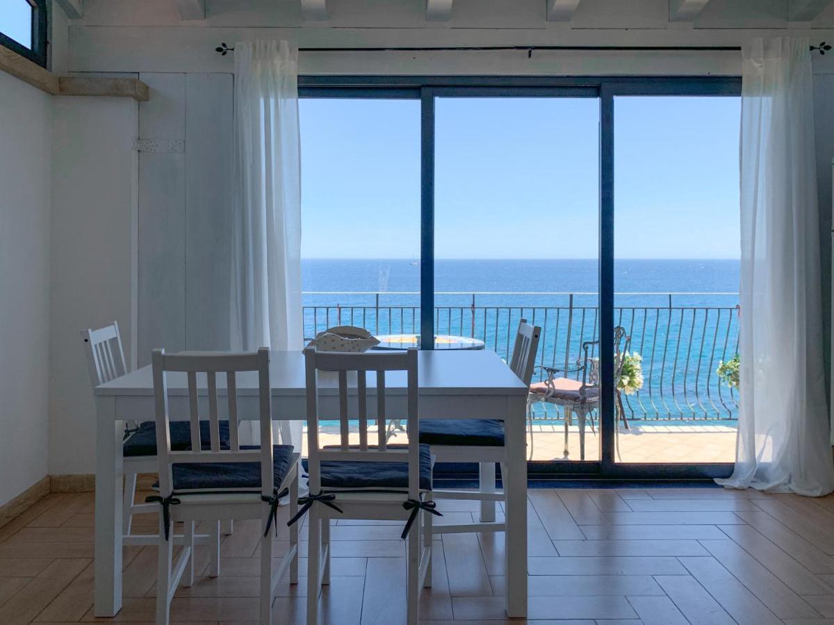 Giardini Beach Loft Exterior photo