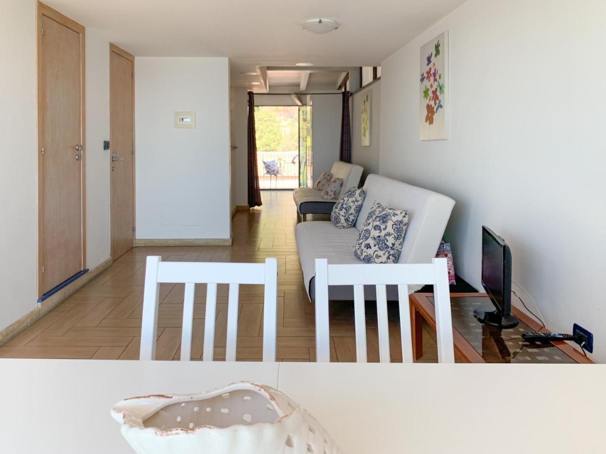 Giardini Beach Loft Exterior photo